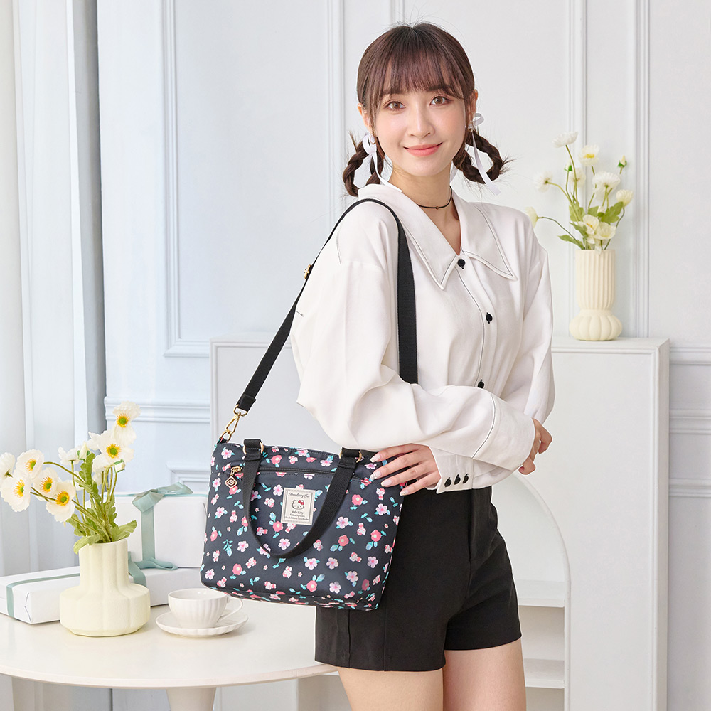 【Hello Kitty】花園午茶-兩用手提包-黑 KT03I02BK