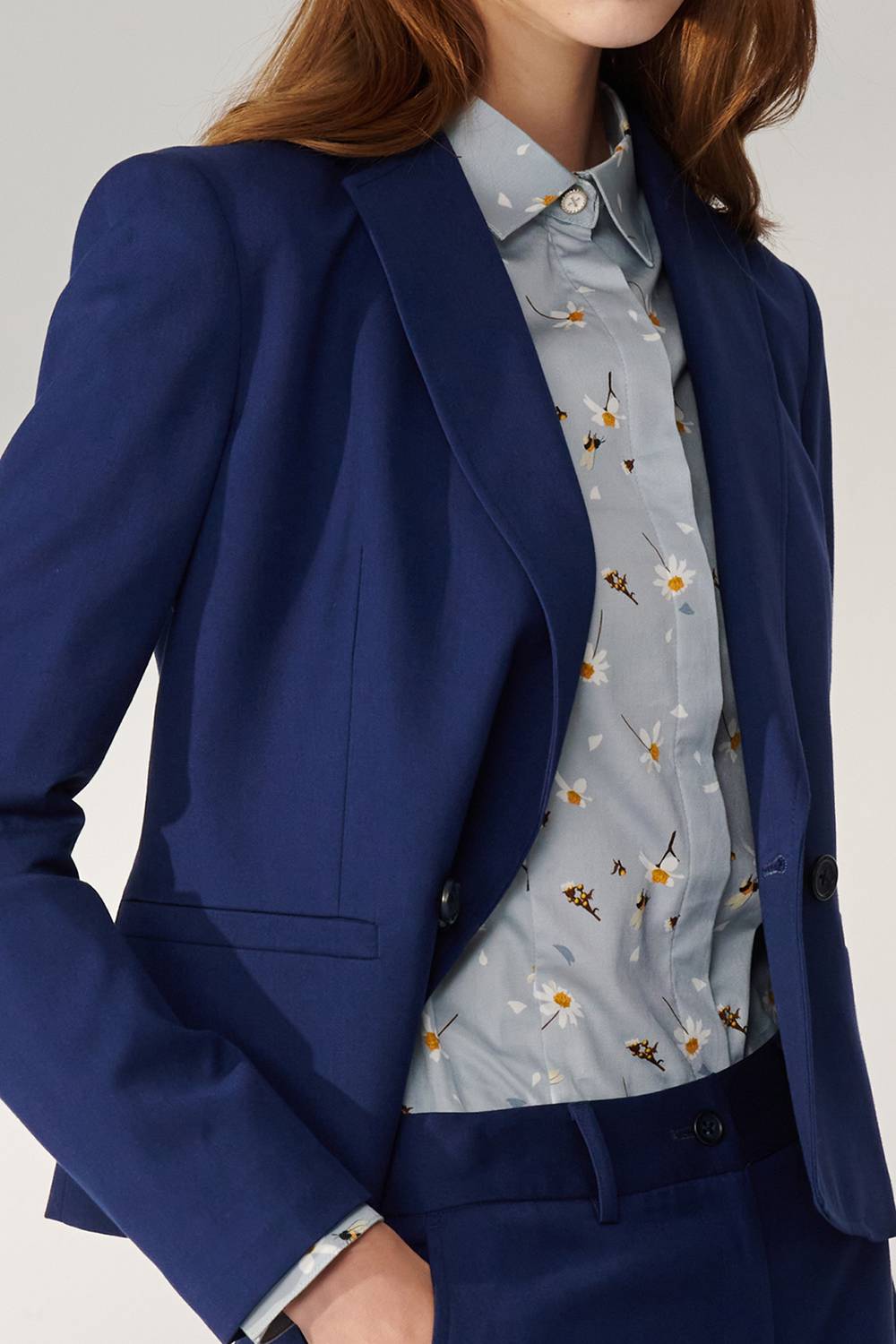 SST&C Light Gray Bee Square Neck Fitted Shirt | 01062409005_3