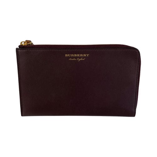 【桃園家樂福經國店】BURBERRY/手拿包//TIVCOP1279