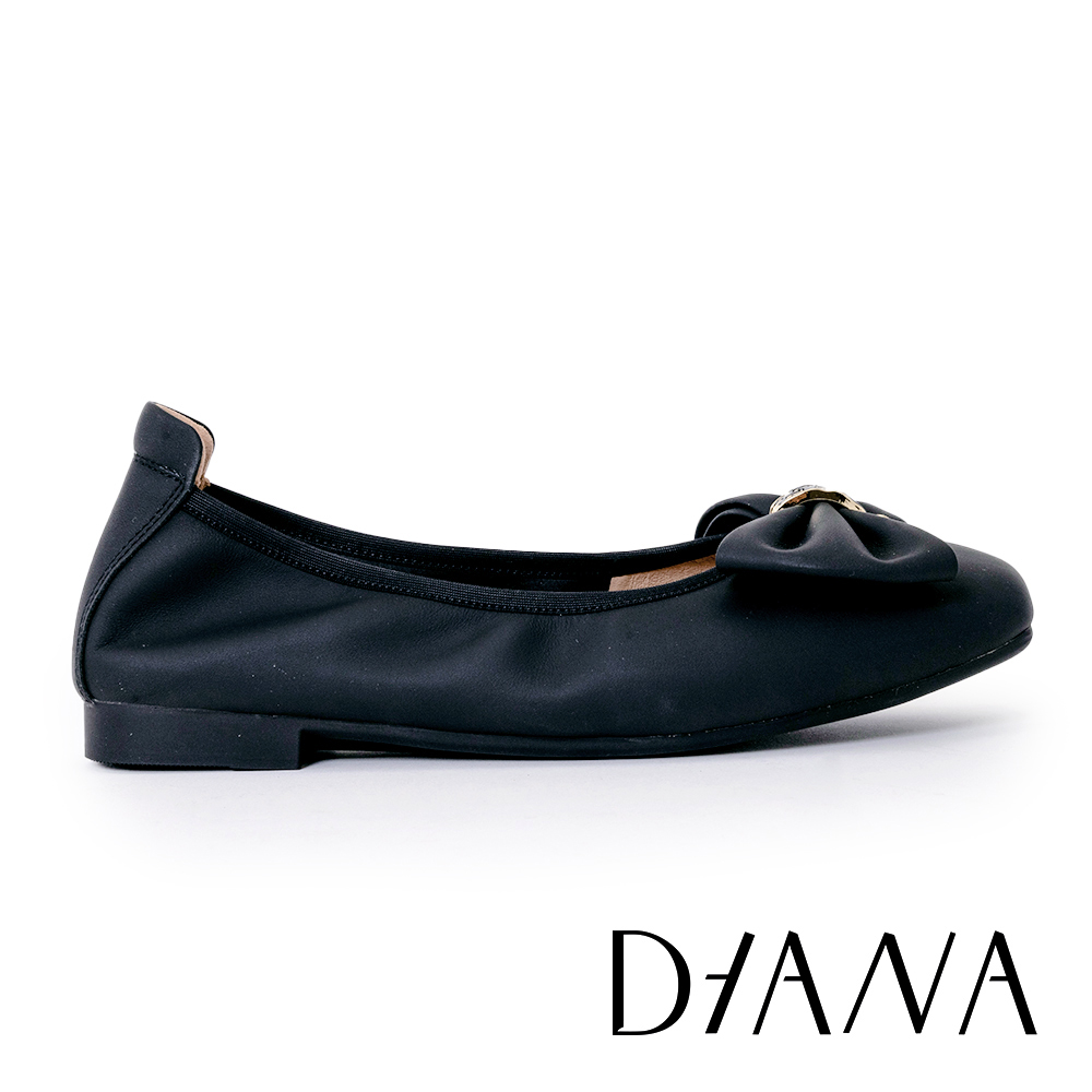 DIANA 氣質寬版蝴蝶結真皮平底鞋 黑色 #55201