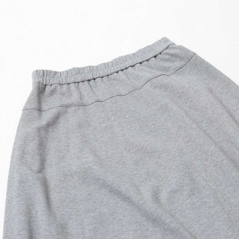 ILEY伊蕾 舒適彈性太空棉A字中長裙(灰；M-XL)_2