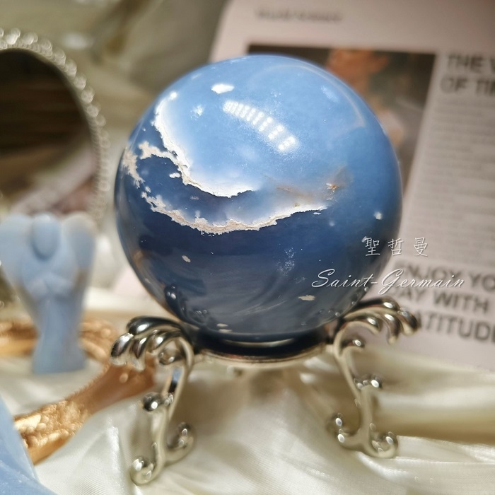 天使石球241011-1 Angelite 水晶球 雕件/擺件 ~提升靈性意識、直覺及溝通技巧_1