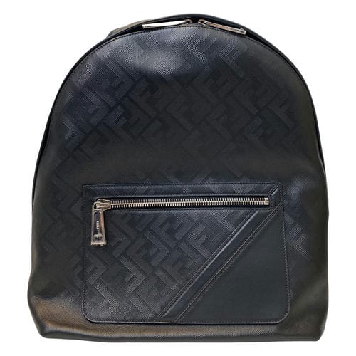 【誠品生活板橋店】FENDI/後背包//7VZ076