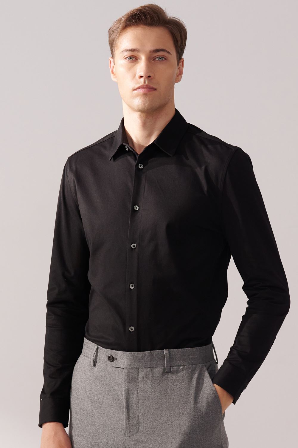 SST&C Classic Black Stretch Knit Shirt | 00082410002_0