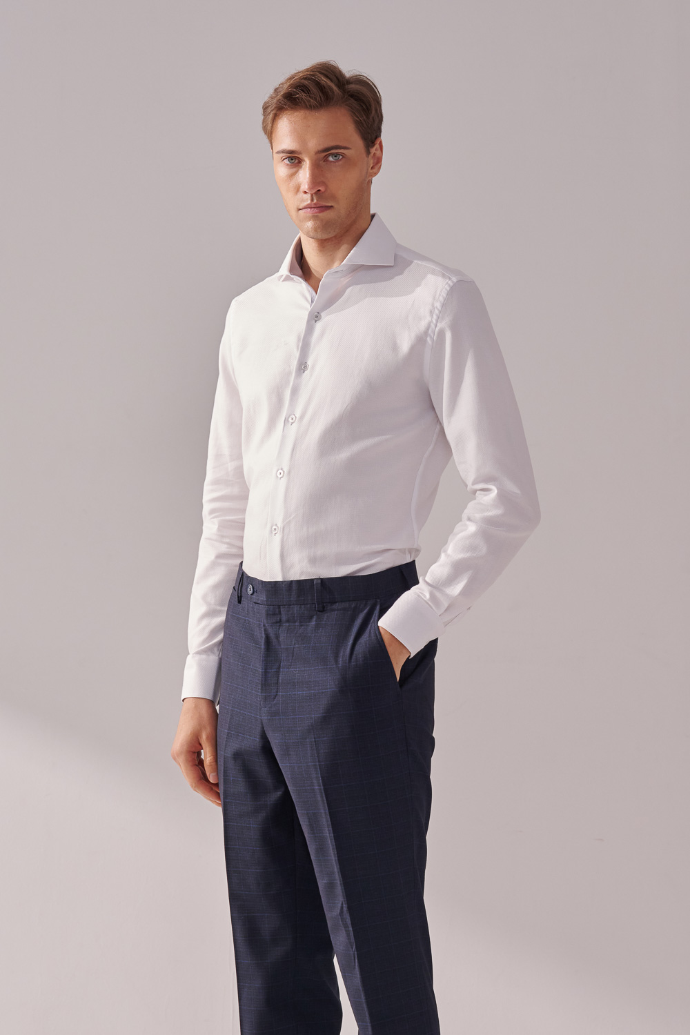 SST&C White Textured Slim-Fit Shirt | 00062410001_3