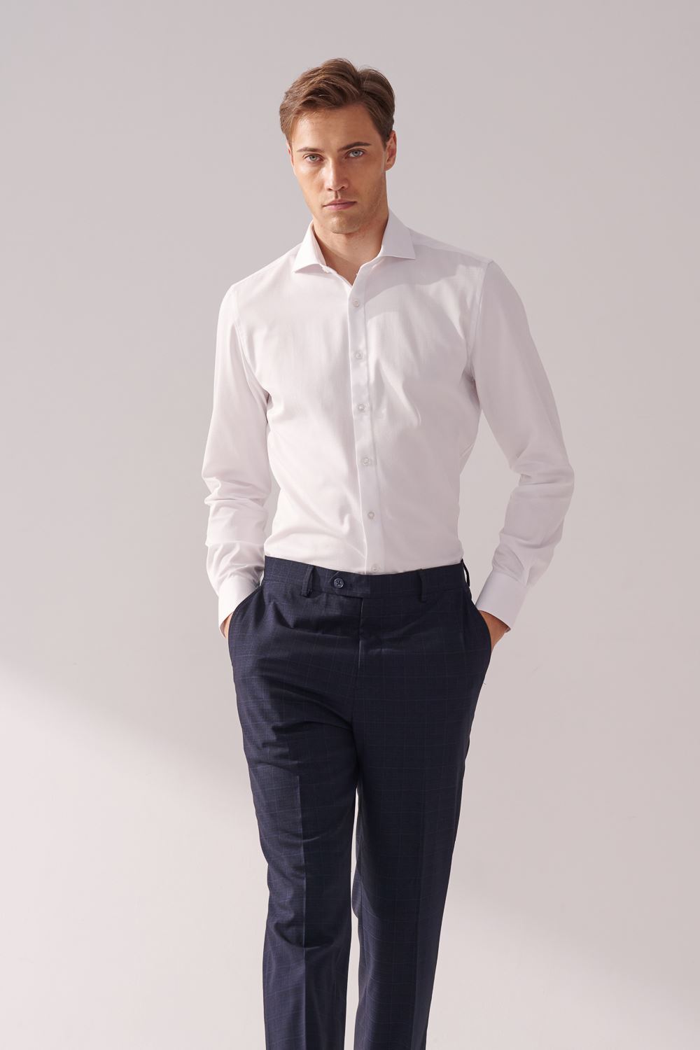 SST&C White Textured Slim-Fit Shirt | 00062410013_2