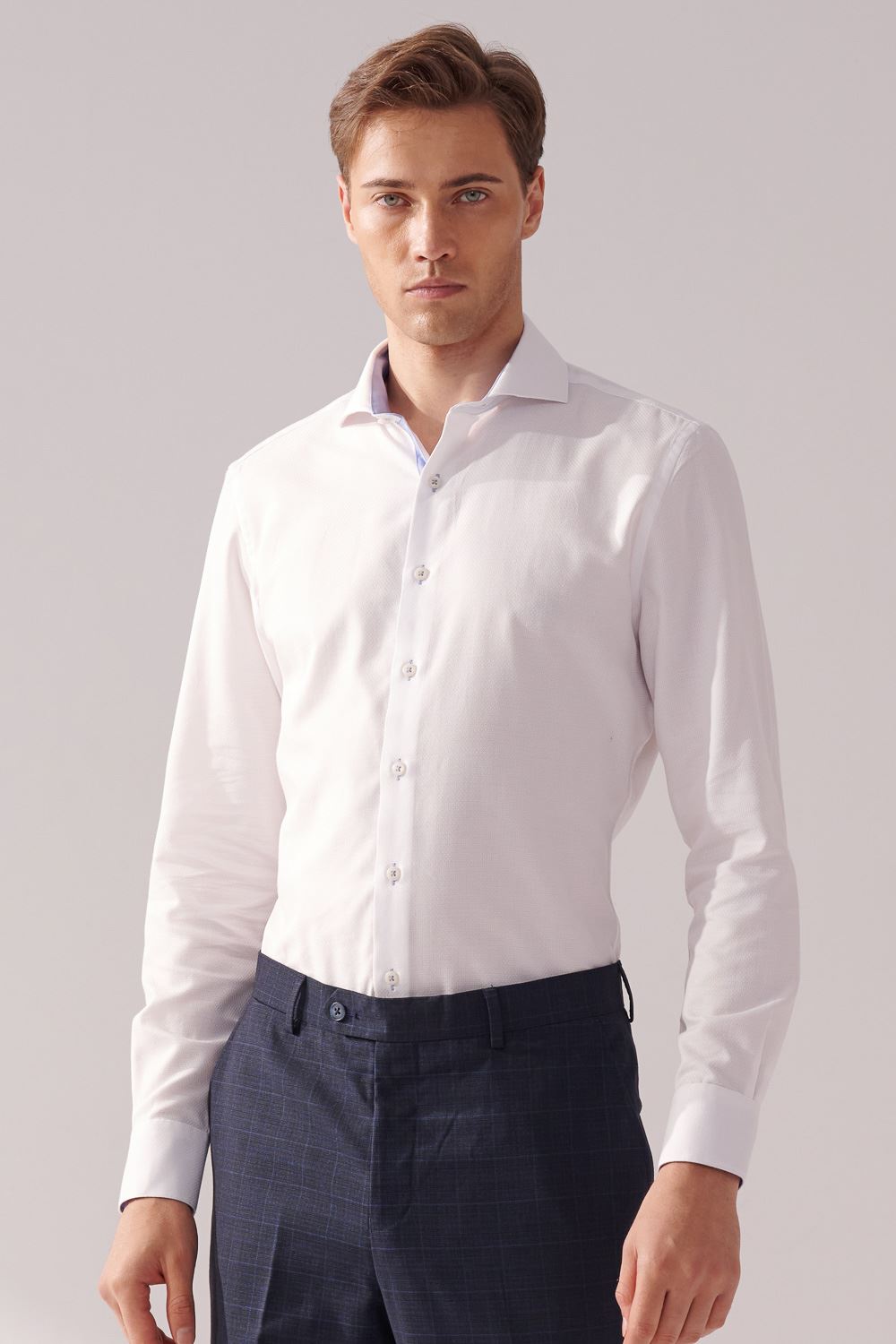 SST&C White Textured Standard Fit Shirt | 00062410016_0