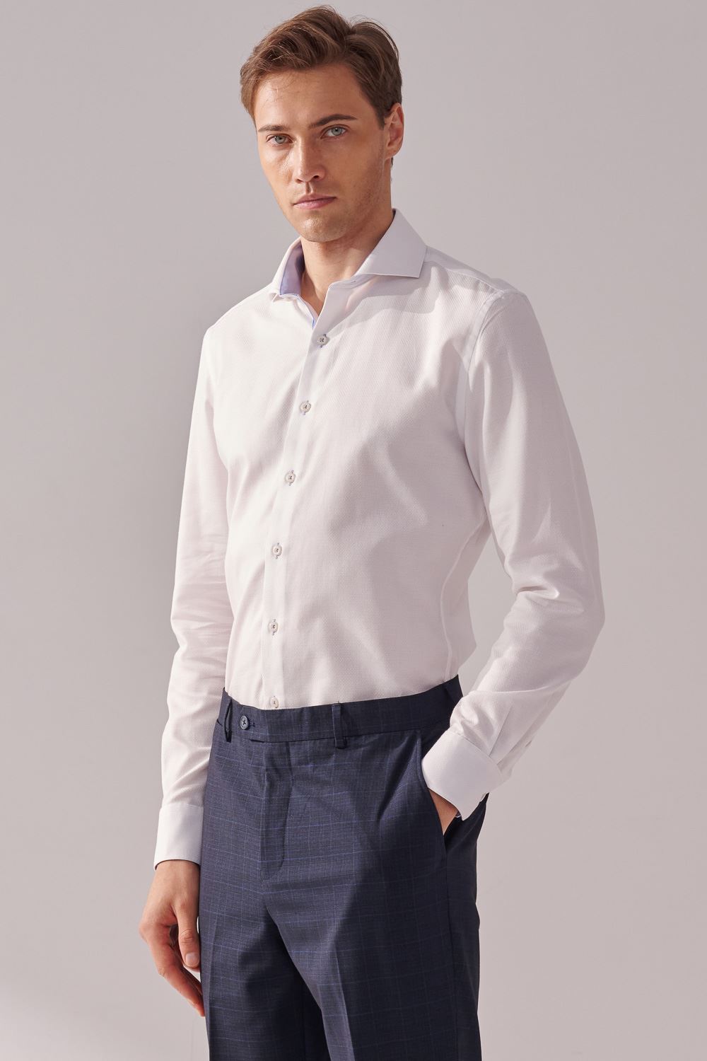 SST&C White Textured Standard Fit Shirt | 00062410016_3