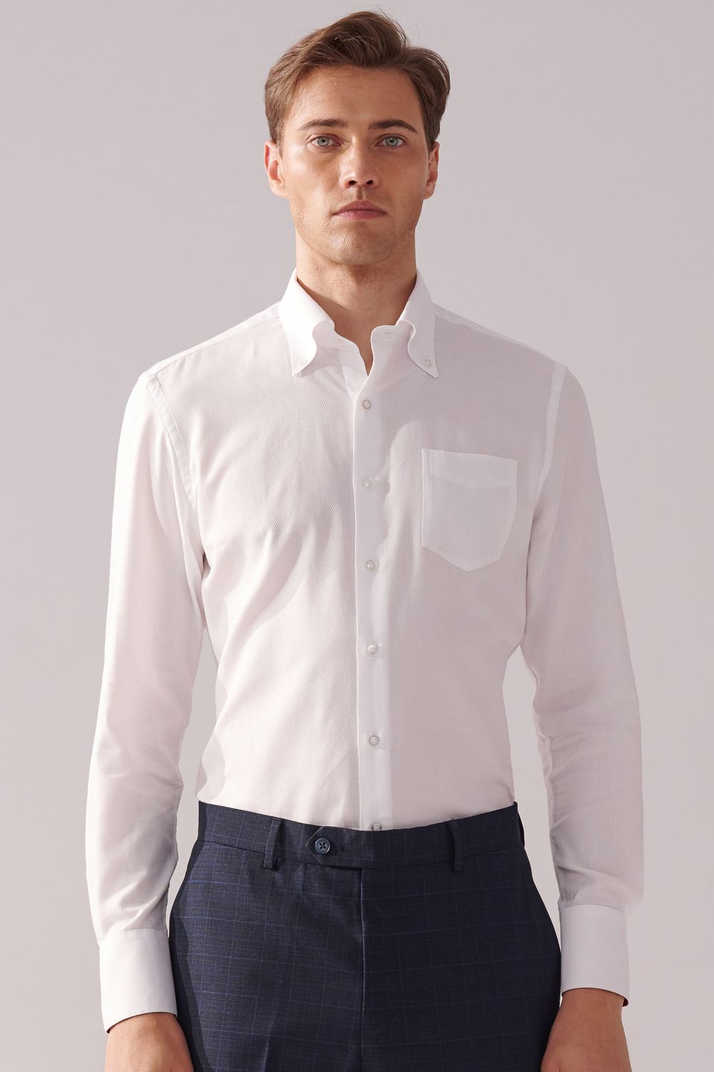 SST&C White Textured Standard Fit Shirt | 00062410020_3