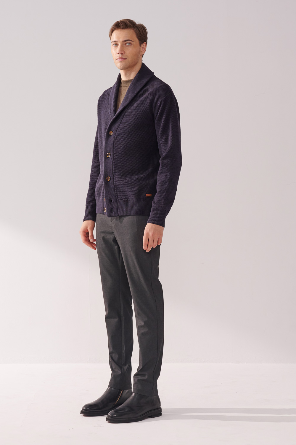SST&C Dark Gray Slim Fit Four-Way Stretch Casual Trousers | 00162410002_2