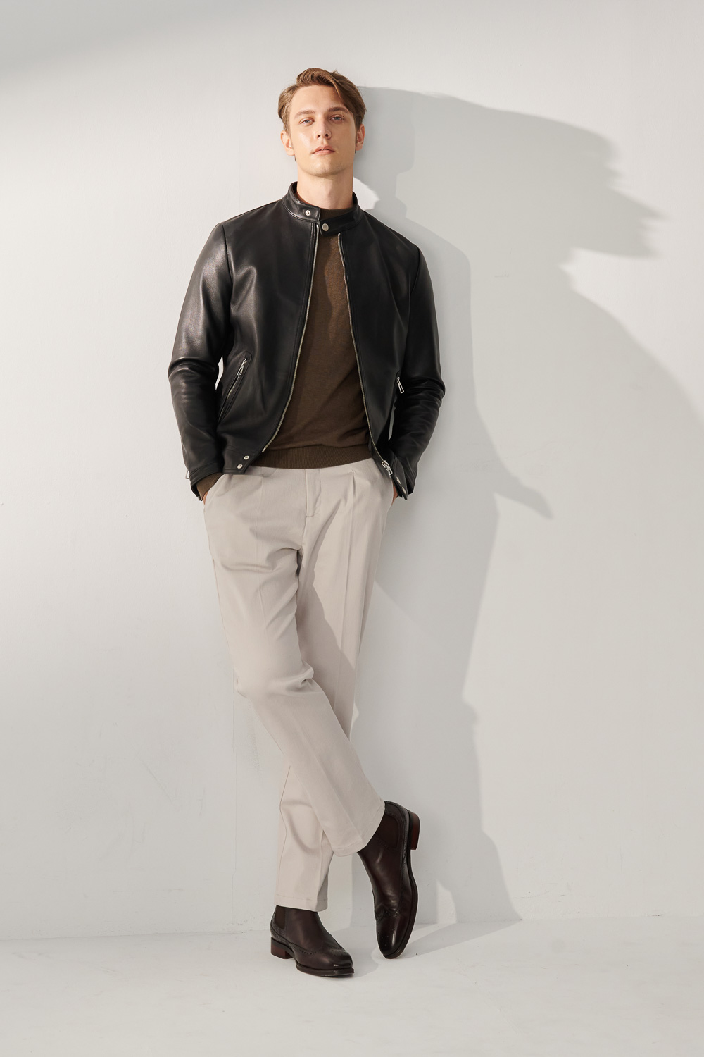 SST&C Light Gray and White Straight-Leg Elastic Casual Trousers | 00162410005_1