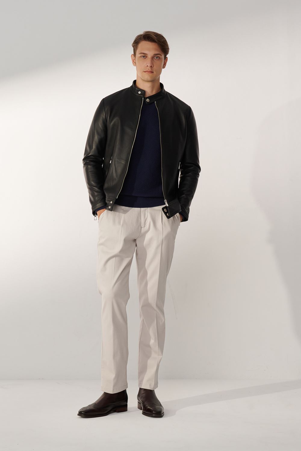 SST&C Light Gray and White Straight-Leg Elastic Casual Trousers | 00162410005_2