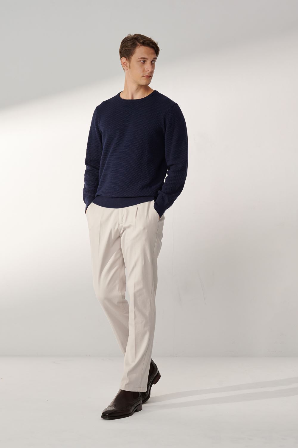 SST&C Light Gray and White Straight-Leg Elastic Casual Trousers | 00162410005_5