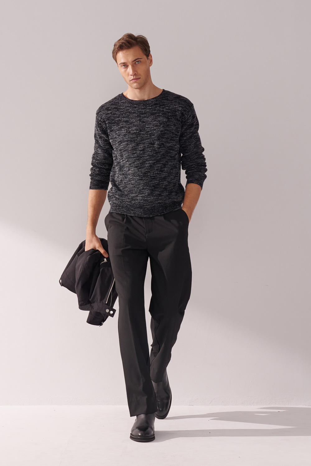 SST&C Black Wide Straight Fit Classic Elastic Casual Trousers | 00162410008_3