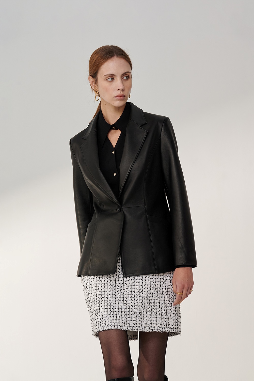 SST&C Black V-Shaped Hollow Design Top | 01082410002_5