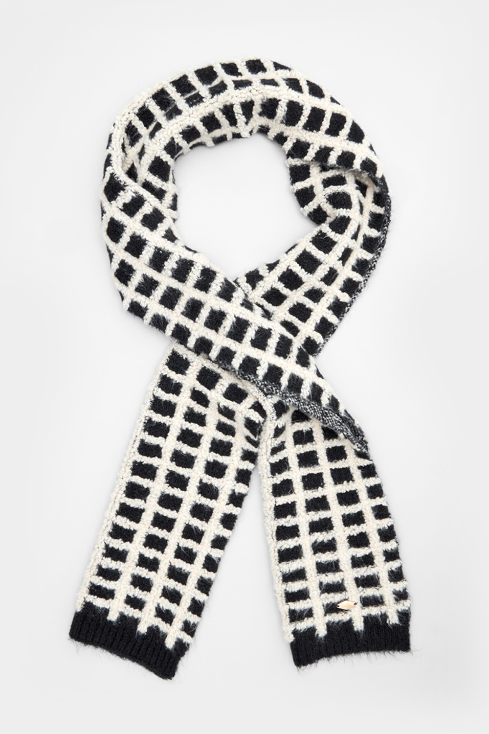 SST&C Black and White Check Pattern Scarf | 01472410005_0