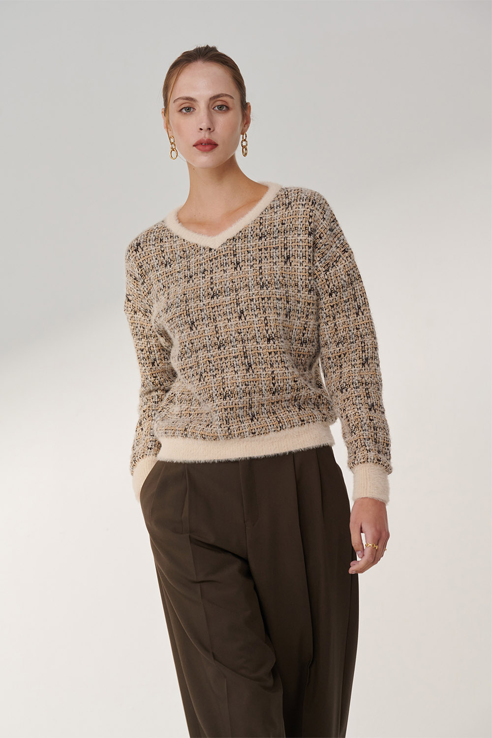 SST&C Deep Camel V-Neck Small Fragrant Style Pullover Sweater | 01182410005_1