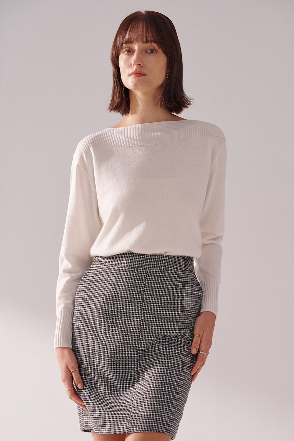 SST&C White Crew Neck Pullover Sweater | 01182410007_0