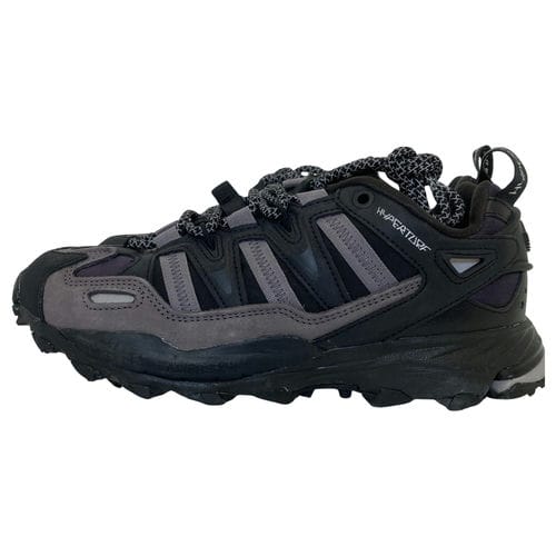 【台北車站館前店】adidas/低筒運動休閒鞋/US6/GX2022