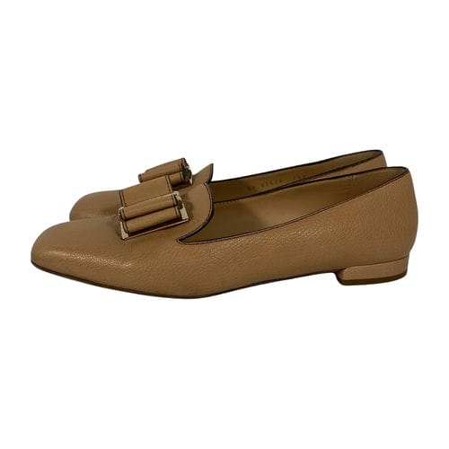 【環球板橋車站店】Salvatore Ferragamo/淺口皮鞋/UK71/2/DY02526