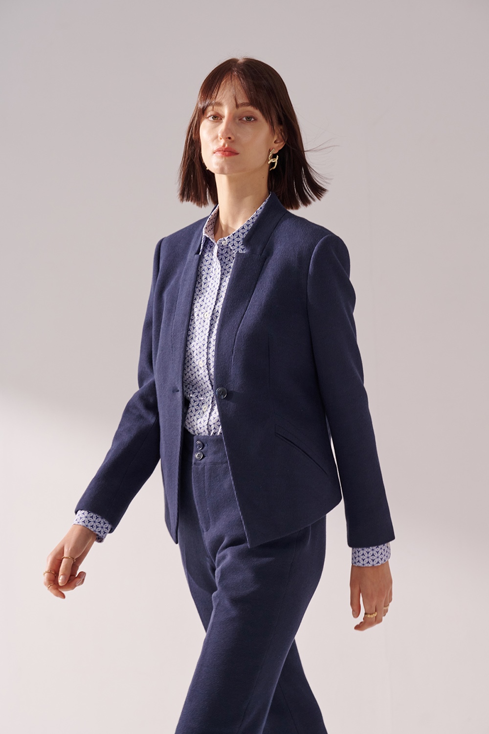 SST&C Navy Textured Stretch-Knit Collarless Suit Jacket | 01012409002_1