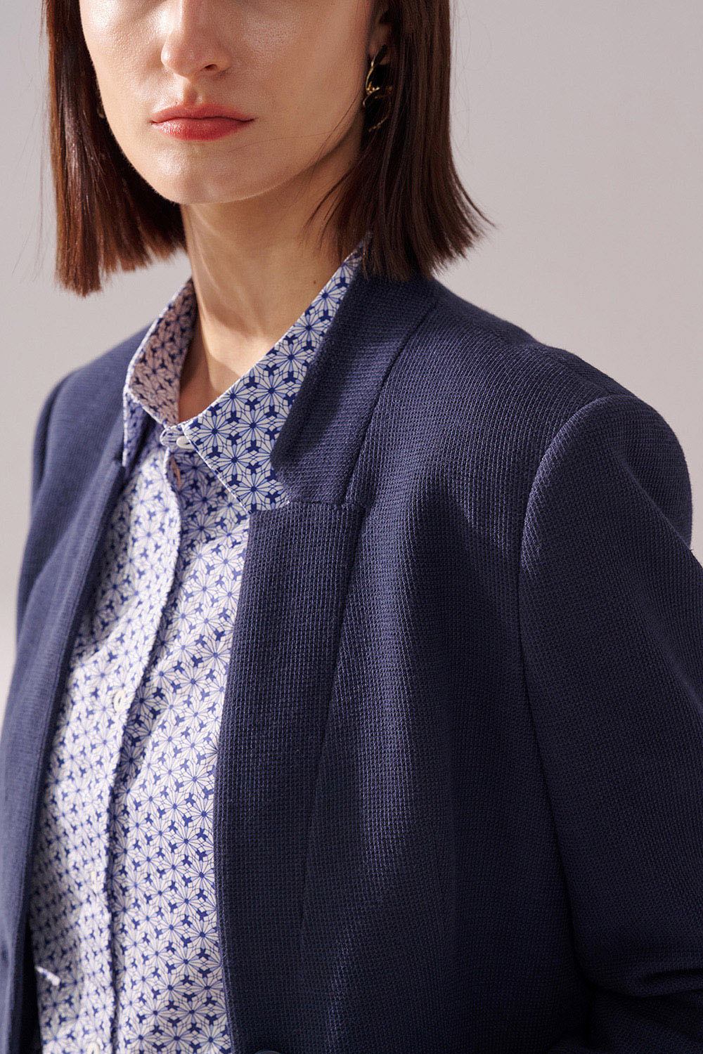 SST&C Navy Textured Stretch-Knit Collarless Suit Jacket | 01012409002_5