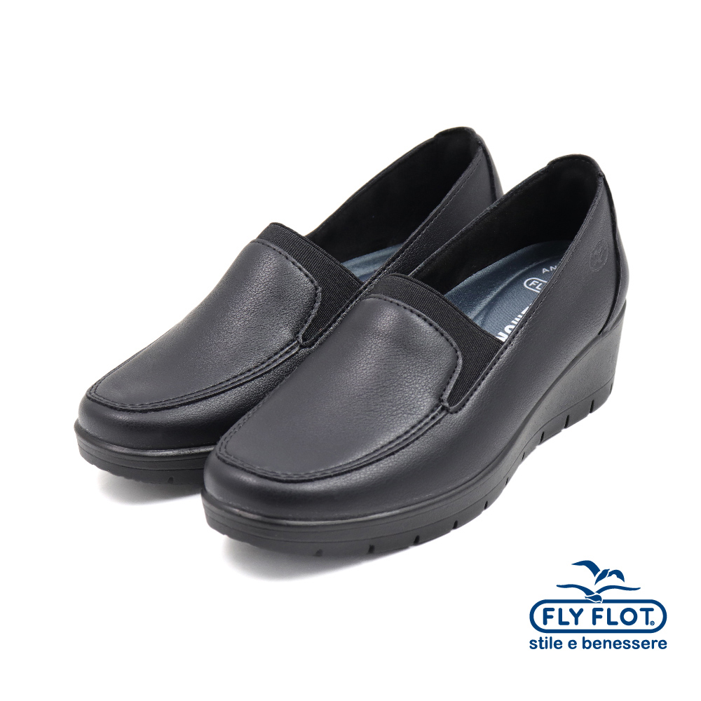 【FLYFLOT】義大利原廠素面莫卡辛彈力增高休閒鞋 黑色(18W17-ZX-BL)