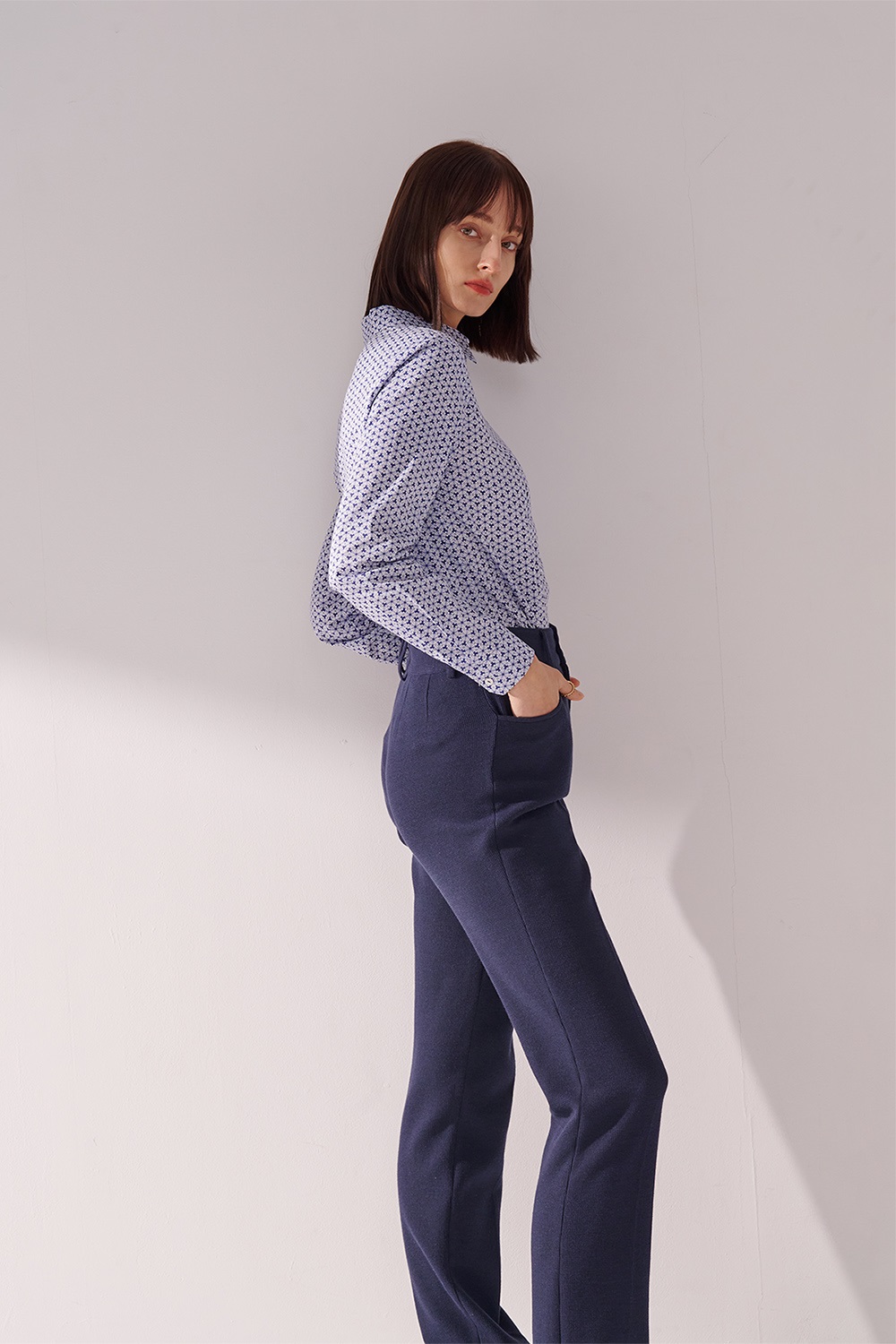SST&C Geometric Square Neck Fitted Shirt | 01062411004_3