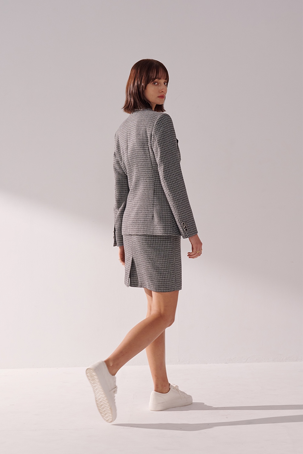 SST&C Black and White Houndstooth Square Collar Long Suit Jacket | 01012411002_5