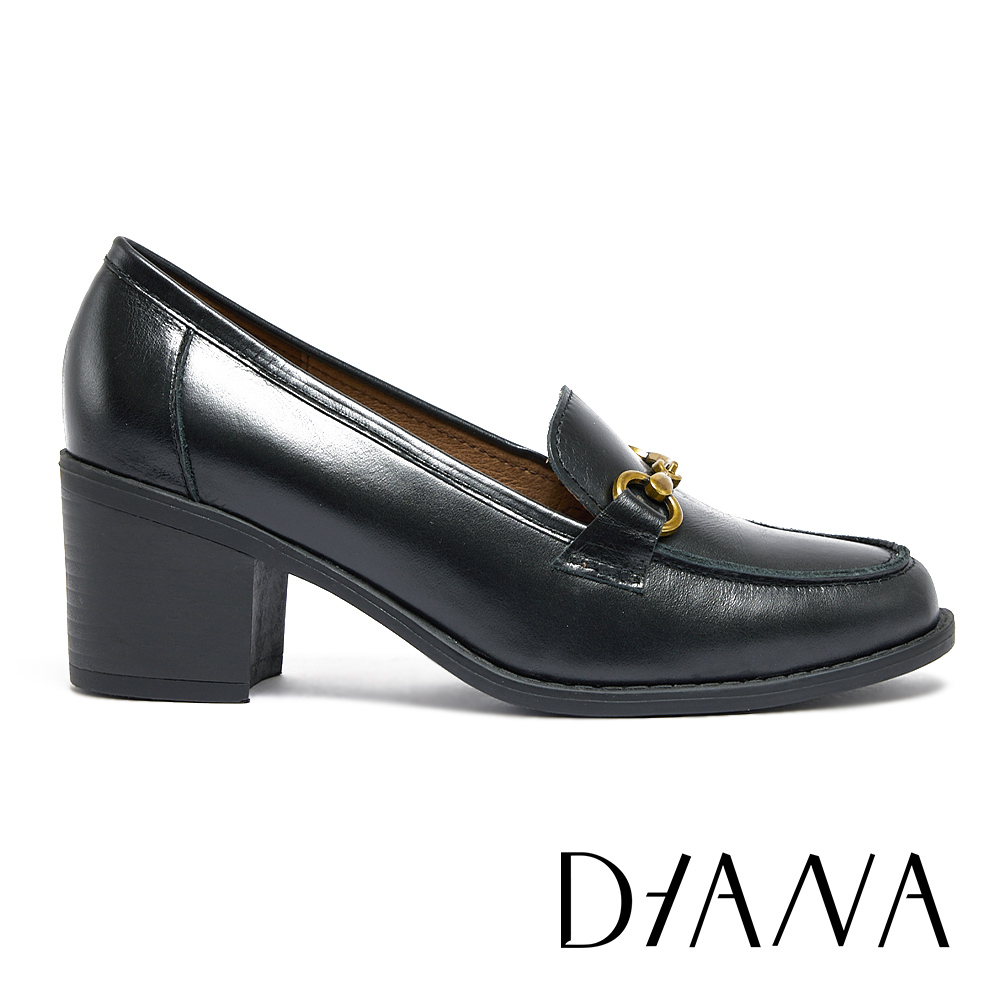 DIANA 復古馬銜釦真皮中跟樂福鞋 黑色 #54787