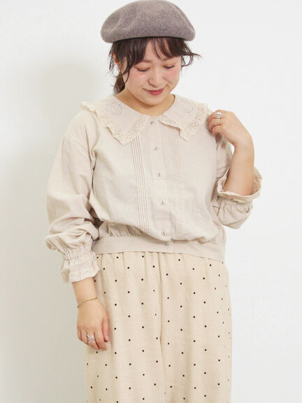 甜美感蕾絲刺繡圖案翻領襯衫(0F000241210) - Samansa Mos2