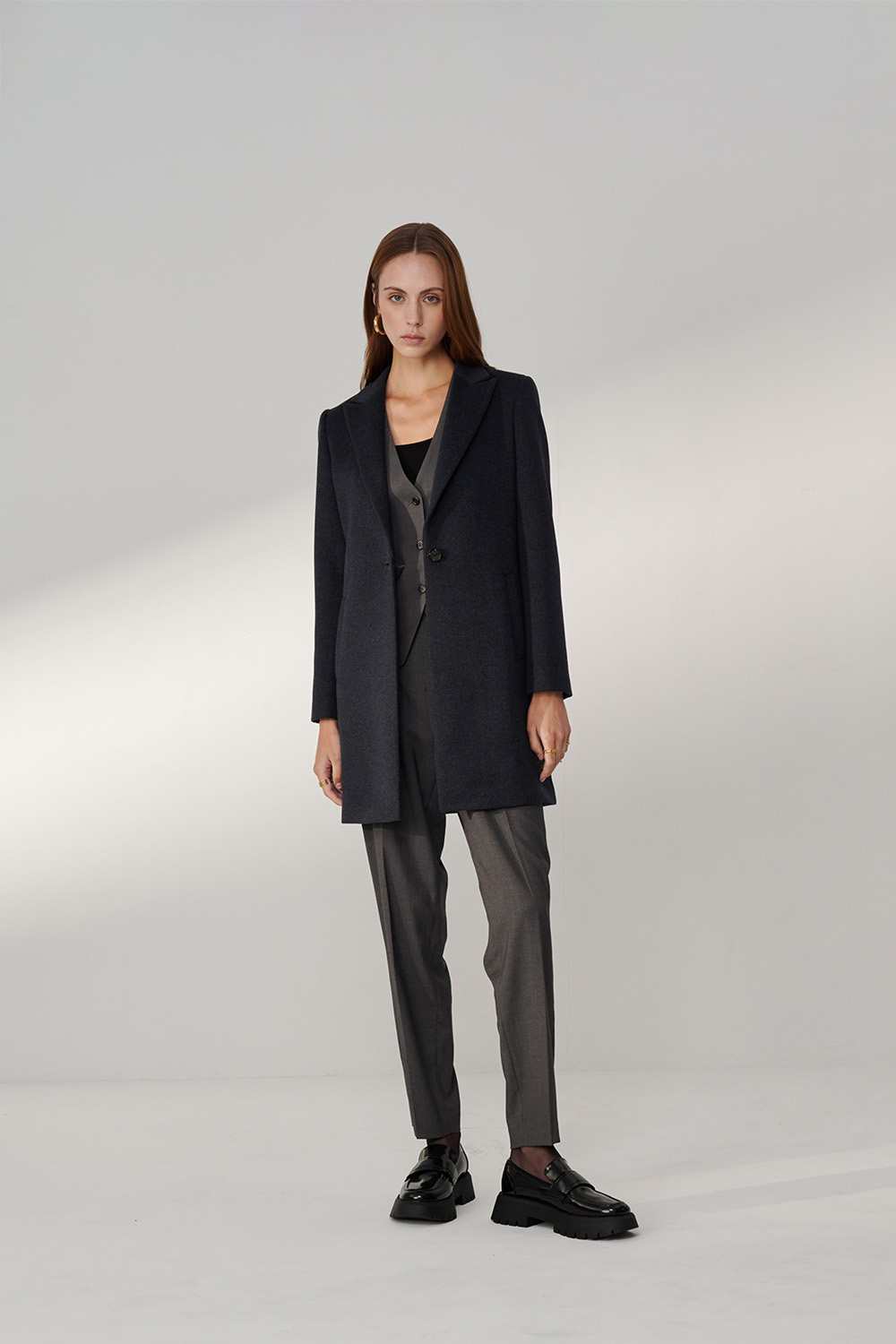 SST&C Dark Gray Sword Collar Mid-Length Woolen Coat | 01132411004_4