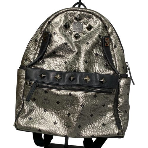 【新光三越台南中山店】MCM/後背包//