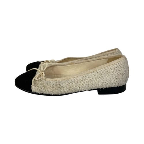 【環球桃園A8店】CHANEL/淺口皮鞋/381/2/