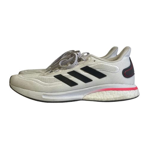 【高雄夢時代店】adidas/低筒運動休閒鞋/24cm/FV6020