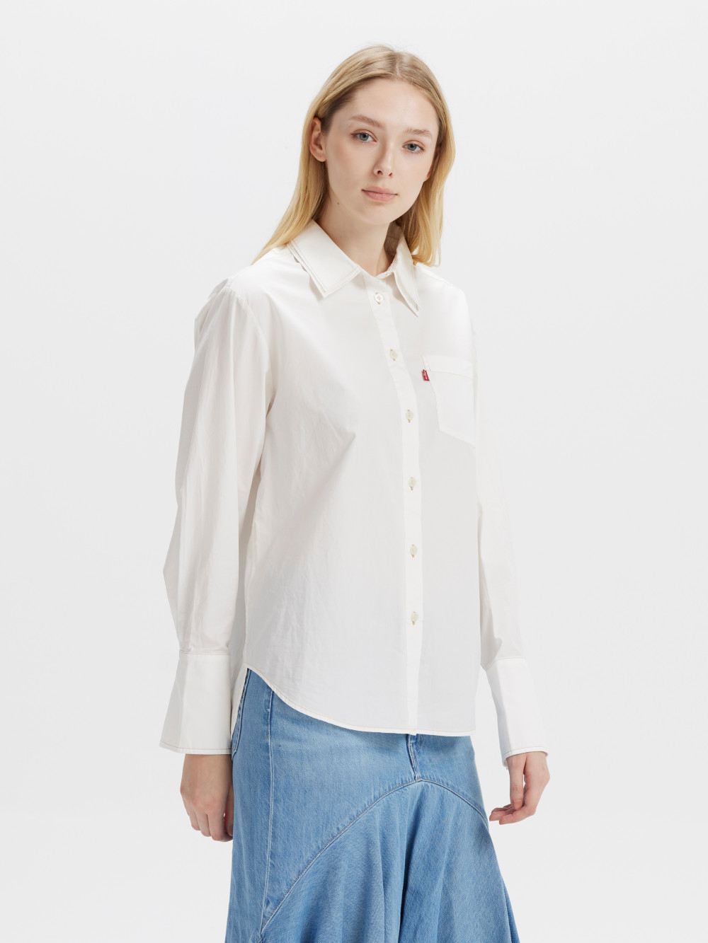 Levi’s® 長袖襯衫 雙層領 素面襯衫 白襯衫 女款 人氣新品