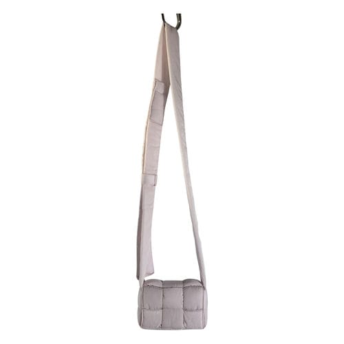 【桃園家樂福經國店】BOTTEGA VENETA/側背包//P02223396A
