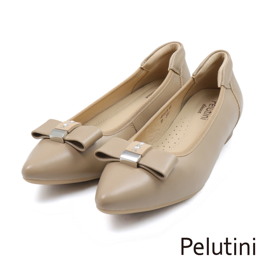 【Pelutini】經典小鑽蝴蝶結釦飾尖頭娃娃鞋 米色(431131W-BE)