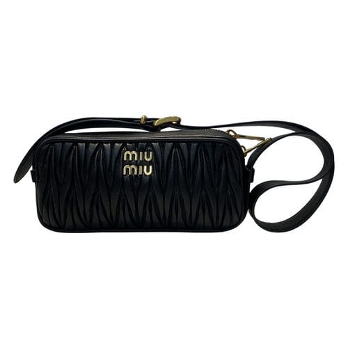 【信義市府店】MIU MIU/側背包//