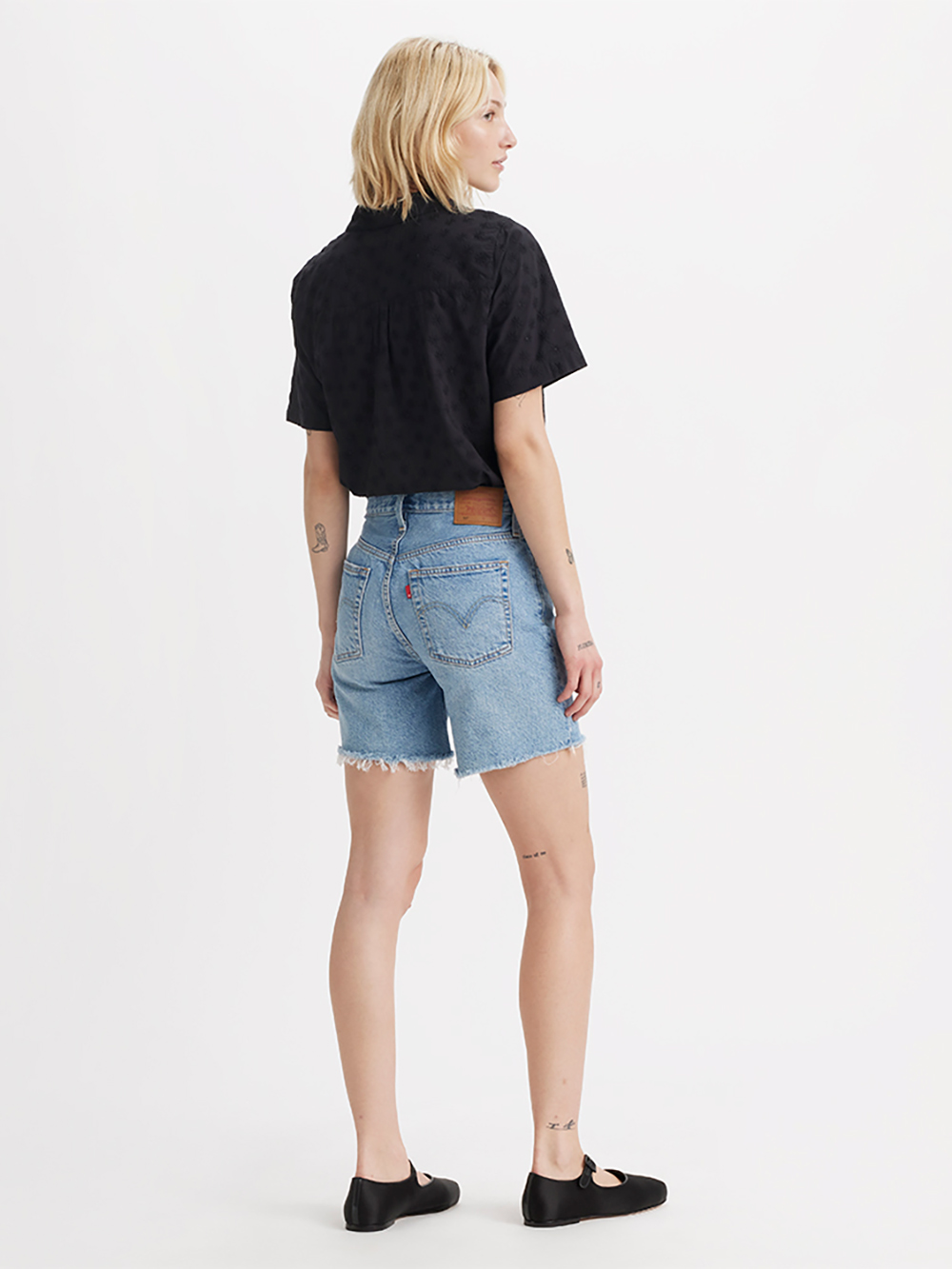 501®女款高腰膝上牛仔短褲 人氣新品_3