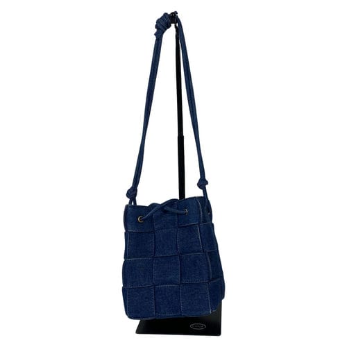 【環球板橋車站店】BOTTEGA VENETA/側背包//