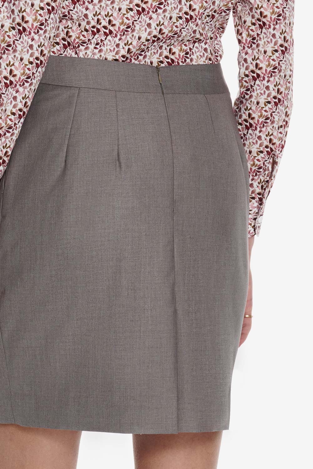 SST&C Taupe Skirt | 01042502001_5