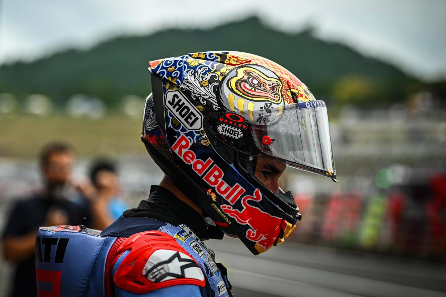 【訂金5000/尾款21000】SHOEI X15 X-Fifteen MOTEGI 5 招財貓 達摩招財不倒翁 全罩式安全帽【預購商品，預計到貨時間2025年中旬】_6