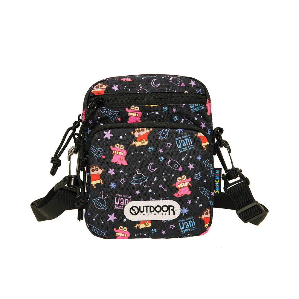 【OUTDOOR】Crayon Shinchan蠟筆小新鱷魚阿山直式側背包-黑色 ODCS24H03BK