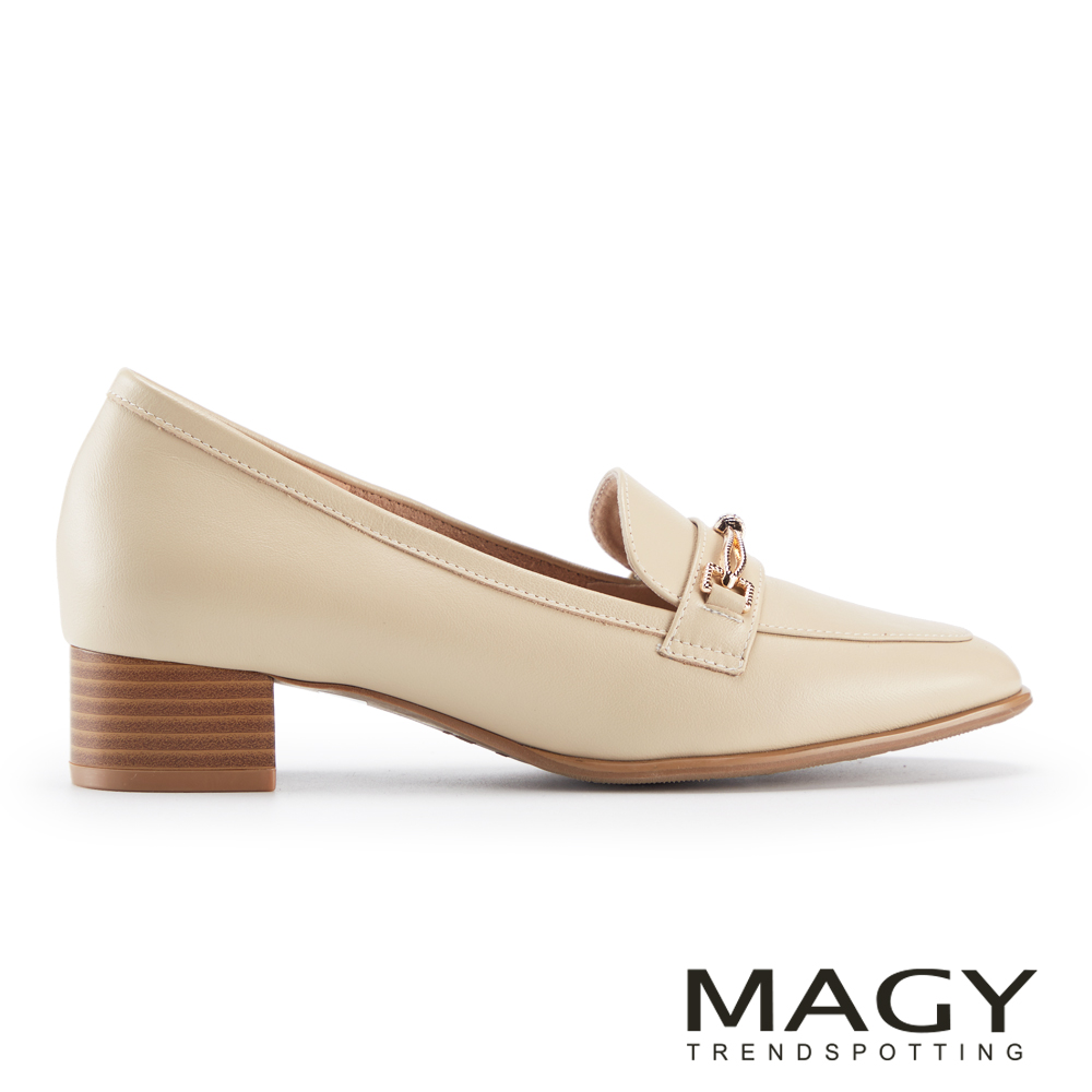 MAGY 牛皮金屬鑽練樂福粗低跟鞋 杏色 #15279