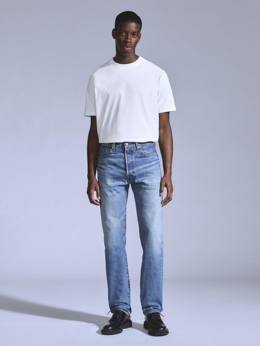 Levi’s® BLUETAB™ 501® 80’s 男款 日本製 中腰直筒丹寧牛仔褲 人氣新品