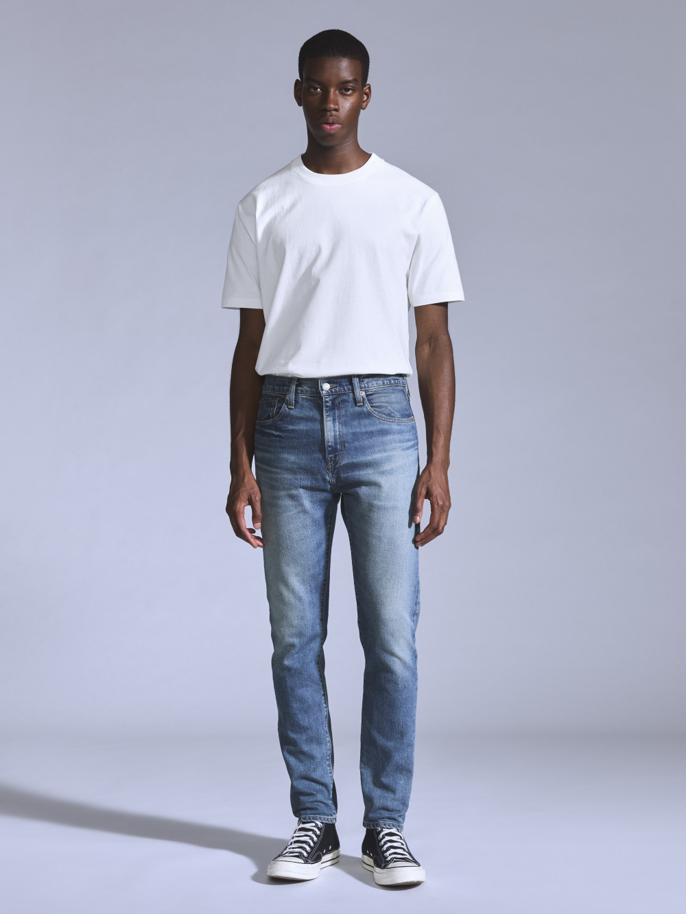 Levi’s® BLUETAB™ 512™ 男款 日本製 低腰合身錐形丹寧牛仔褲 人氣新品