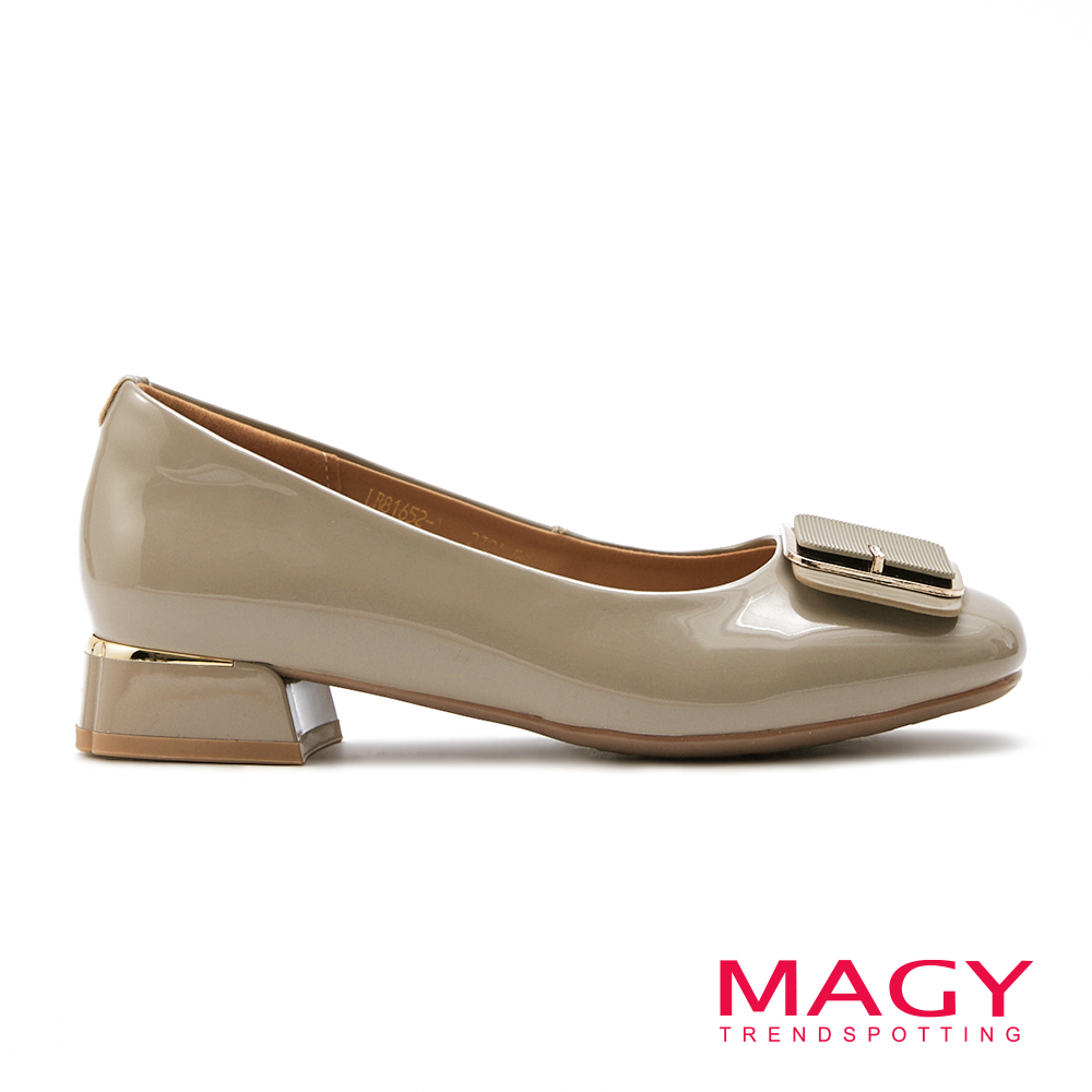 MAGY 淑女方頭淺口漆皮透氣低跟鞋 可可灰 #14728