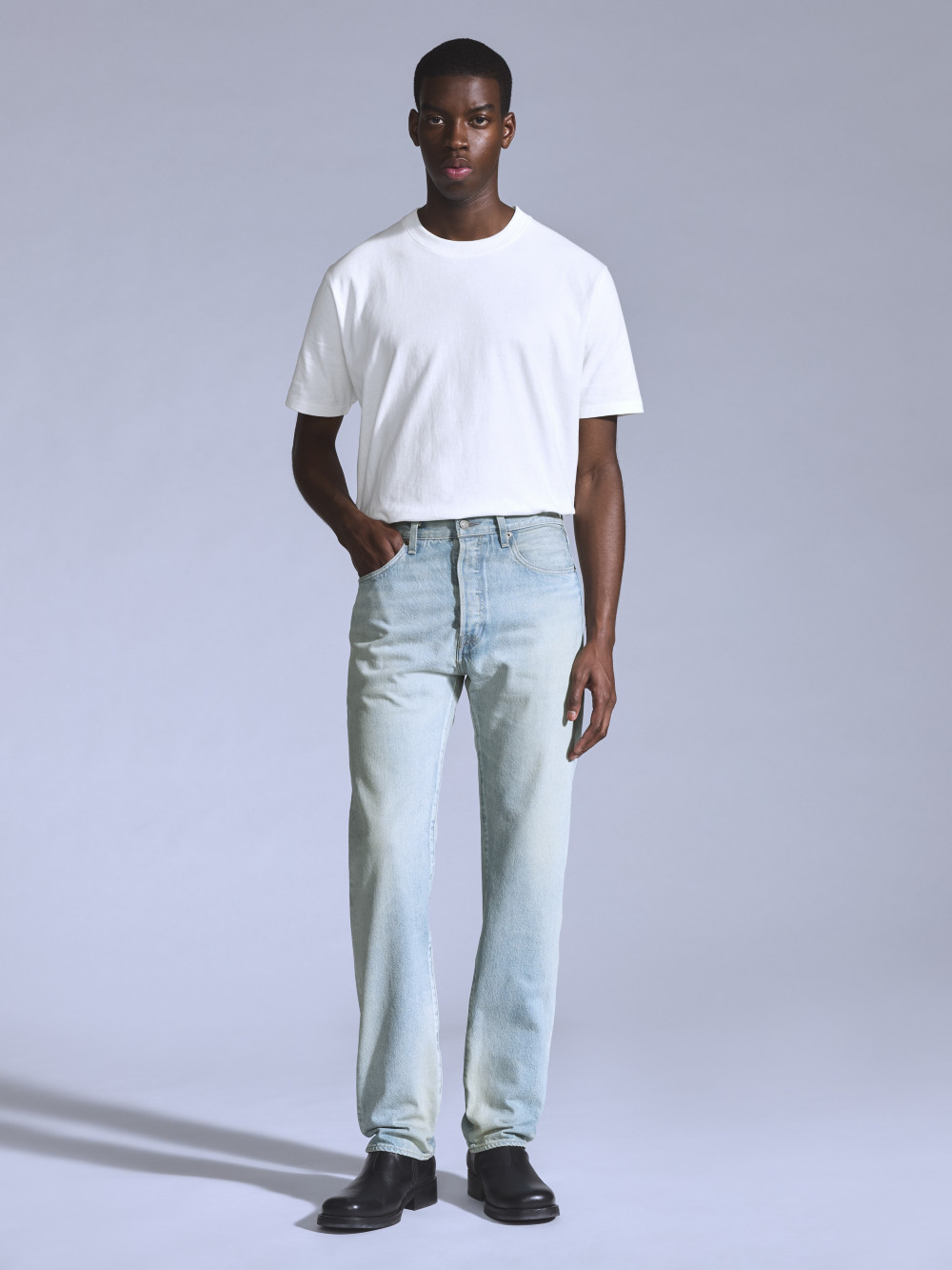 Levi’s® BLUETAB™ 501® 81’s 男款 日本製中腰直筒丹寧牛仔褲 人氣新品