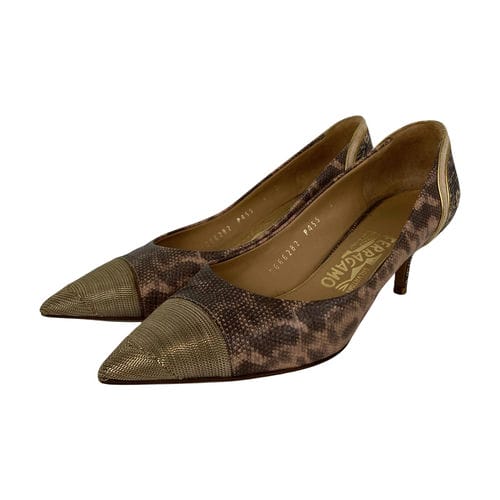 【環球桃園A8店】Salvatore Ferragamo/淺口皮鞋/23cm/